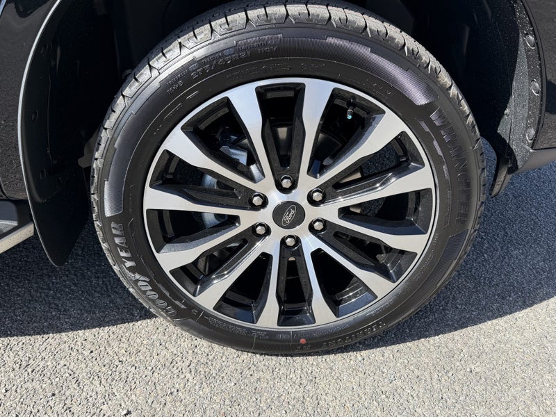 2026 Ford Everest Platinum 3.0D/4WD image 5