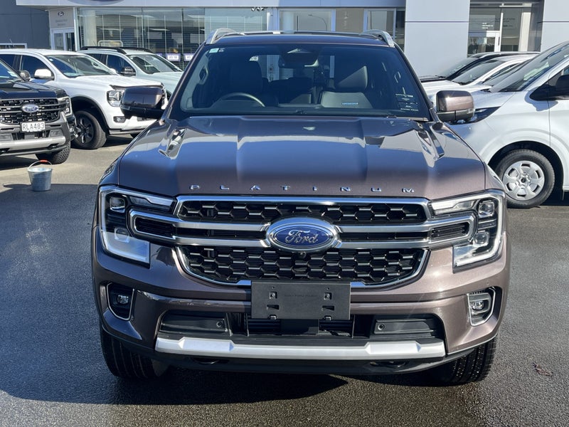 2026 Ford Everest Platinum 3.0D 4WD image 3