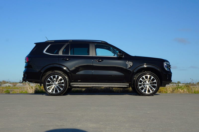 2026 Ford Everest PLATINUM 3.0L V6 10A 4WD image 2