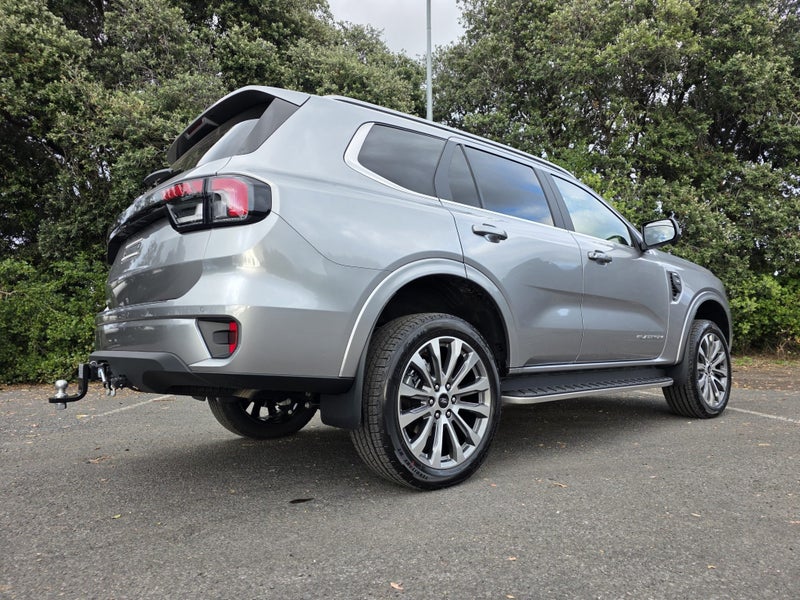 2026 Ford Everest PLATINUM 3.0L V6 4X4 10AT image 3