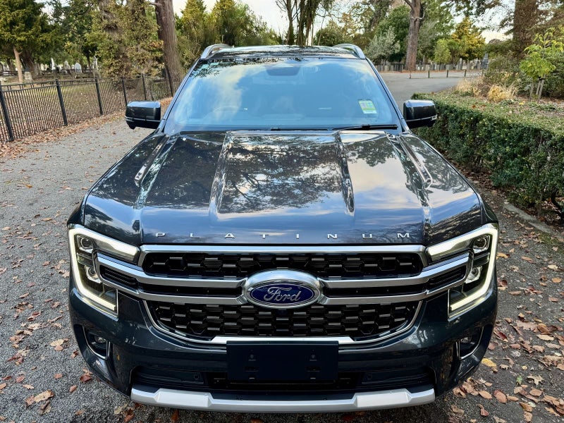 2026 Ford Everest PLATINUM image 3