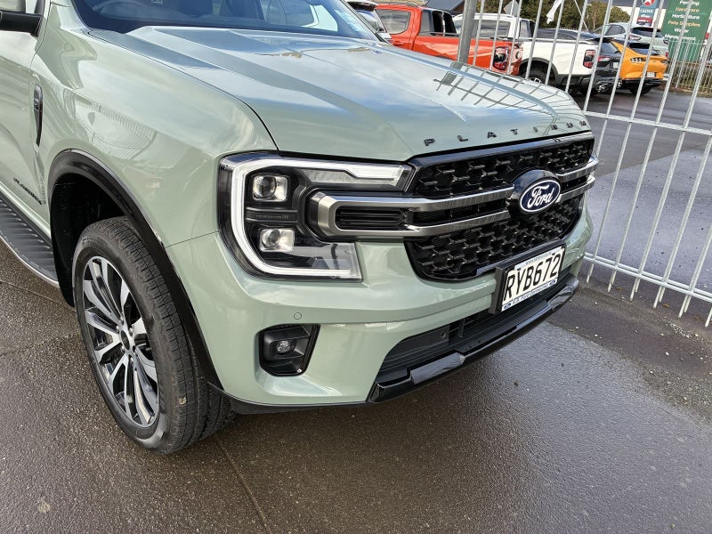 2026 Ford Everest PLATINUM AWD 3.0 V6 T/DSL image 3