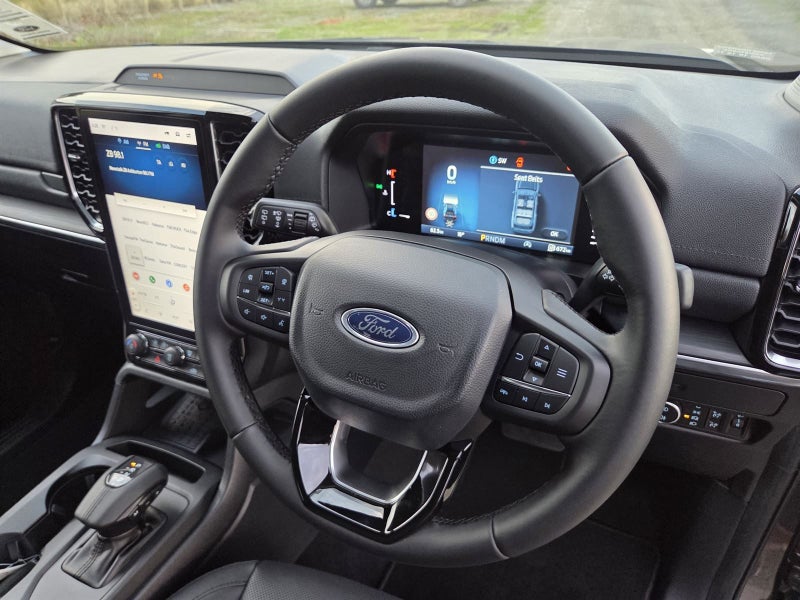 2026 Ford Everest SPORT 2.0BiTb 10 Auto image 4