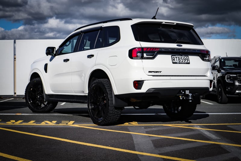 2026 Ford Everest Sport 2.0D/4Wd/10At image 3