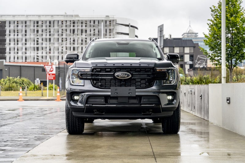 2026 Ford Everest Sport 2.0D 4WD 7-Seats image 2