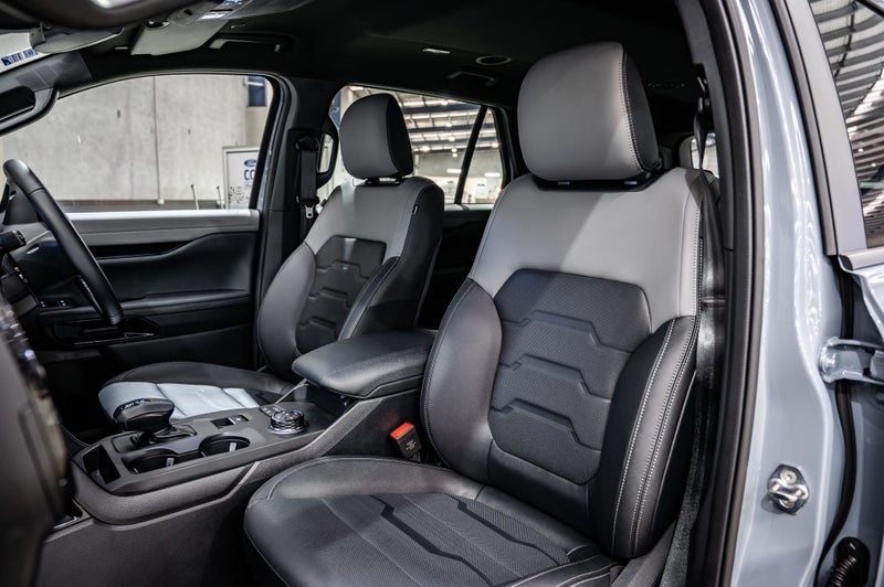 2026 Ford Everest Sport 3.0 V6 Turbo Diesel image 2
