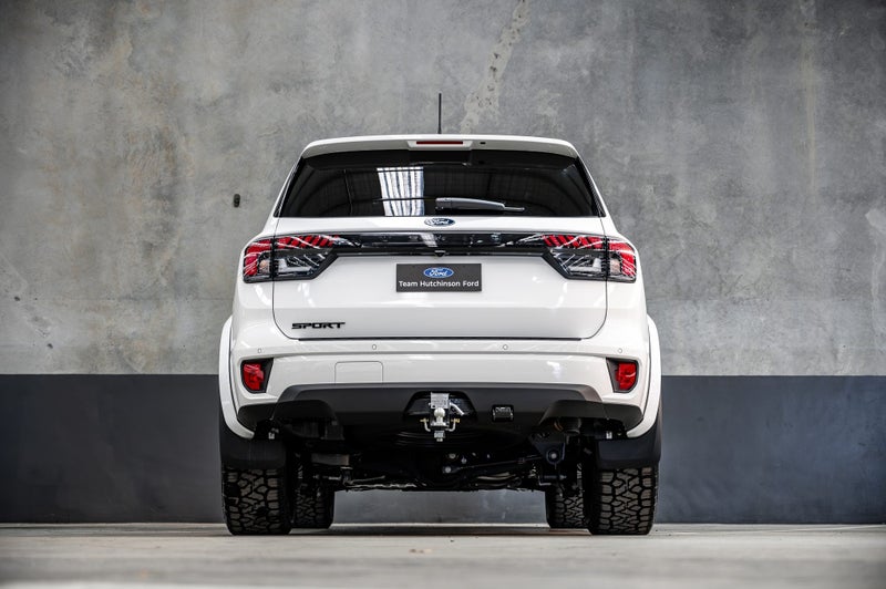2026 Ford Everest Sport 3.0D 4WD 10AT image 4