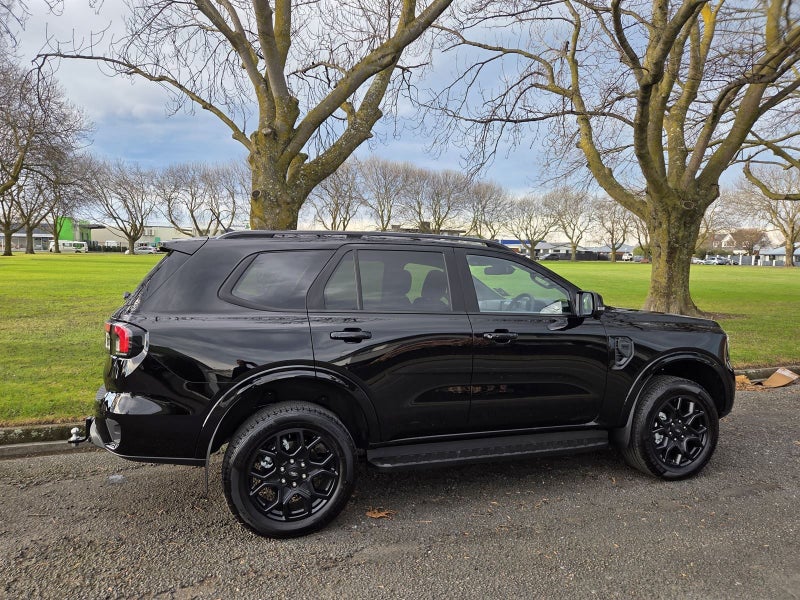 2026 Ford Everest SPORT 3.0D V/6 10 Auto image 4