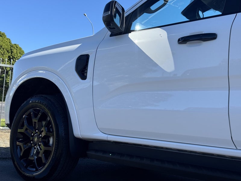 2026 Ford Everest SPORT 4WD 2.0D image 5
