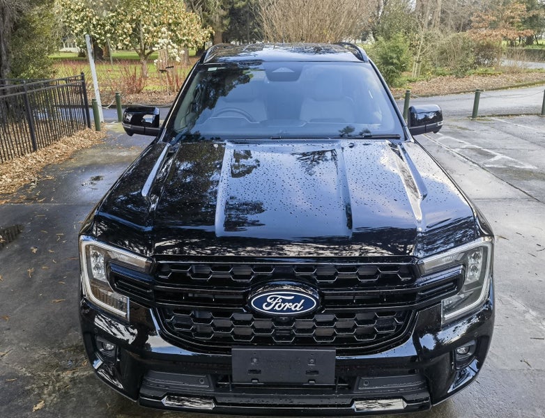 2026 Ford Everest SPORT image 3