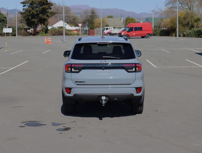 2026 Ford Everest SPORT image 4