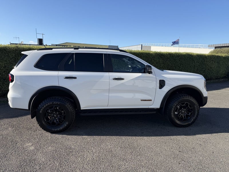 2026 Ford Everest Tremor 3.0D 4WD image 5