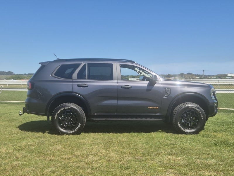 2026 Ford Everest Tremor 3.0D 4X4 image 3