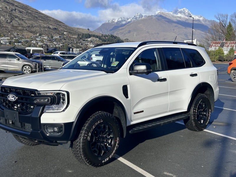 2026 Ford Everest Tremor 3.0D AWD image 4