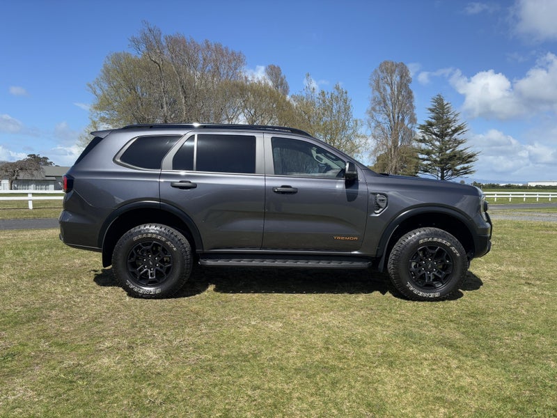 2026 Ford Everest TREMOR 4WD 3.0L V6 image 4