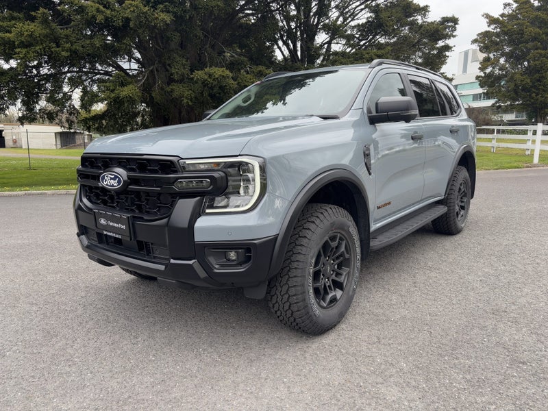 2026 Ford Everest TREMOR 4WD 3.0L V6 image 3