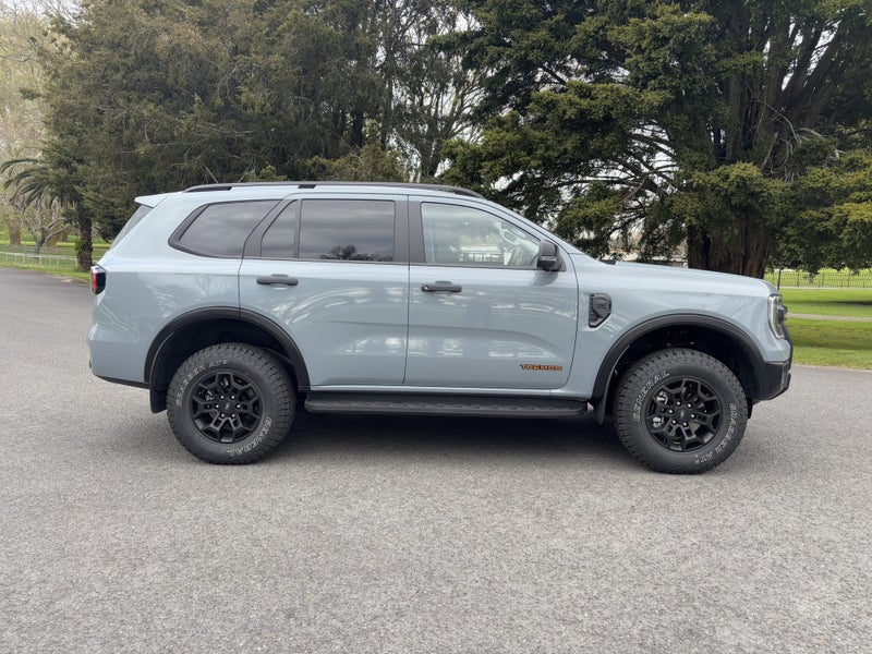 2026 Ford Everest TREMOR 4WD 3.0L V6 image 4