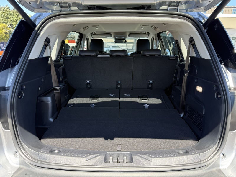 2026 Ford Everest TREMOR image 5