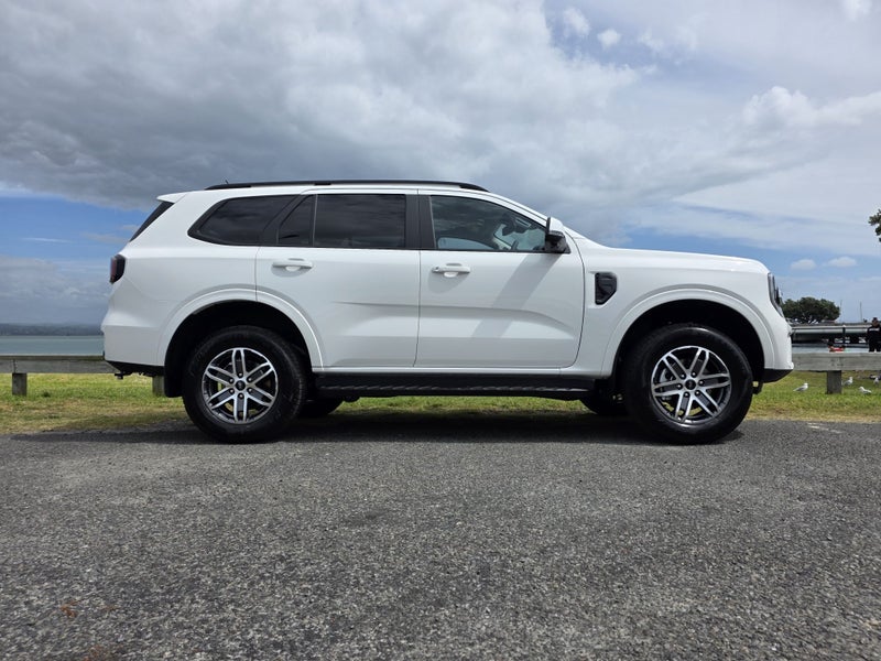 2026 Ford Everest TREND 2.0L BI-TURBO 4X4 10AT image 3