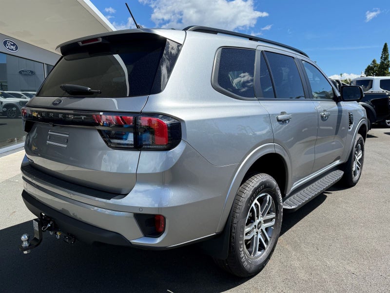 2026 Ford Everest TREND image 3