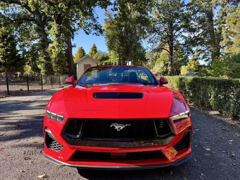 2026 Ford Mustang 5.0L CONVERTIBLE AT image 2