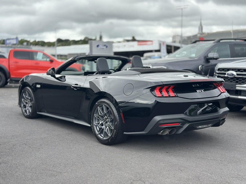 2026 Ford Mustang 5.0L Convertible At image 4