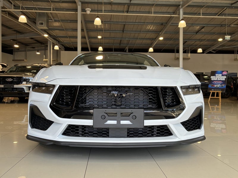 2026 Ford Mustang 5.0L Fastback V8 Auto - Black... image 3