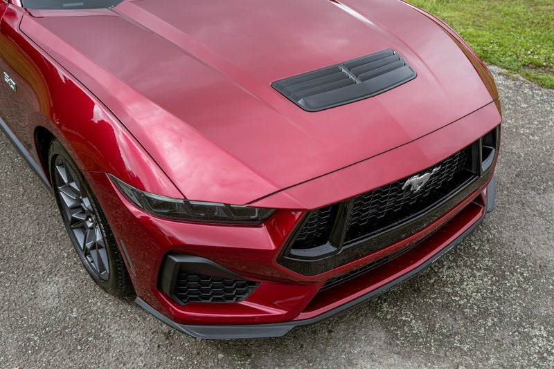 2026 Ford Mustang 5.0L V8 GT Fastback image 2