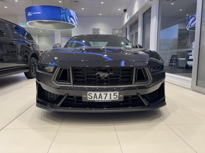 2026 Ford Mustang DARK HORSE 5.0L 10sp AUTO image 2