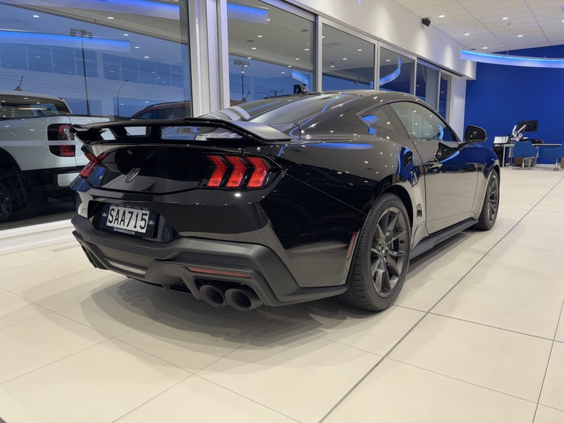 2026 Ford Mustang DARK HORSE 5.0L 10sp AUTO image 4
