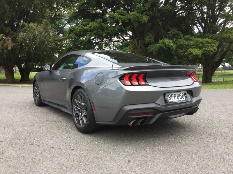 2026 Ford Mustang GT FASTBACK 5.0L AUTO image 5