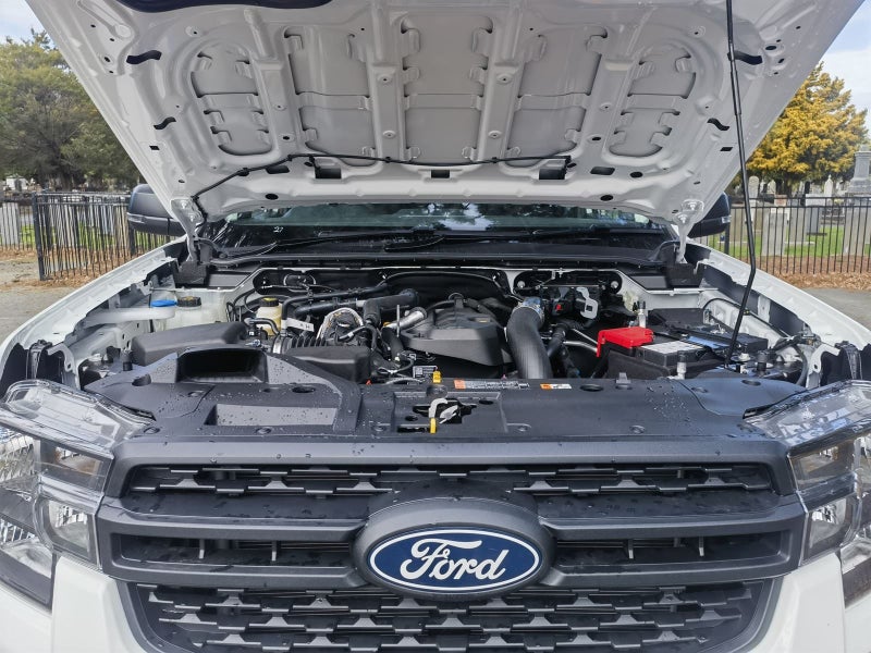 2026 Ford Ranger 2026.50 XL SUPER CAB CHASSIS image 4
