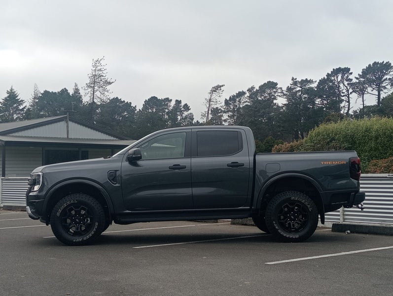 2026 Ford Ranger 4WD Tremor 3.0L image 3