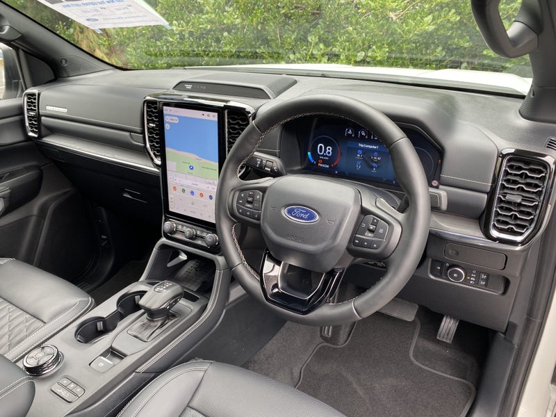 2026 Ford Ranger Platinum image 2