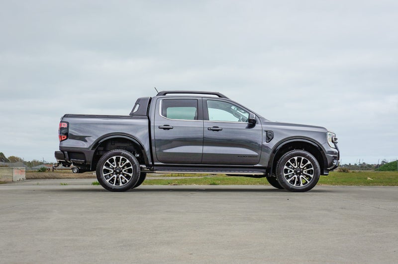 2026 Ford Ranger PLATINUM DC WS 3.0L 10A 4WD image 2