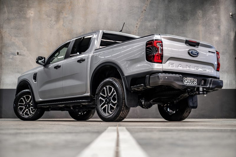 2026 Ford Ranger Sport Double Cab 2WD image 3