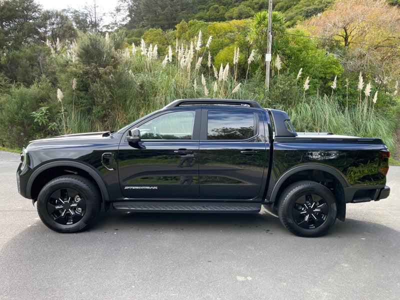 2026 Ford Ranger STORMTRAK 4WD PHEV image 4