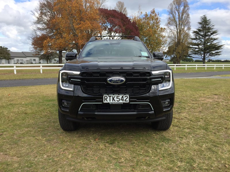 2026 Ford Ranger STORMTRAK 4WD PHEV image 2
