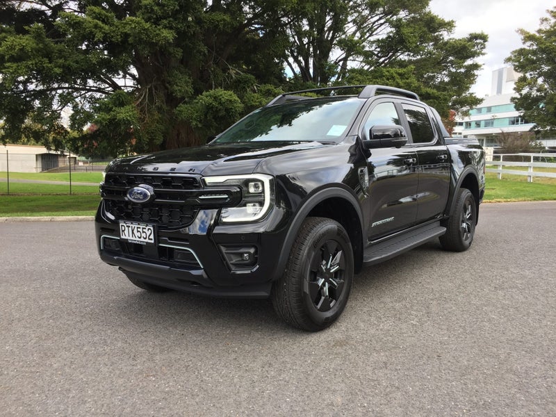 2026 Ford Ranger STORMTRAK 4WD PHEV image 3