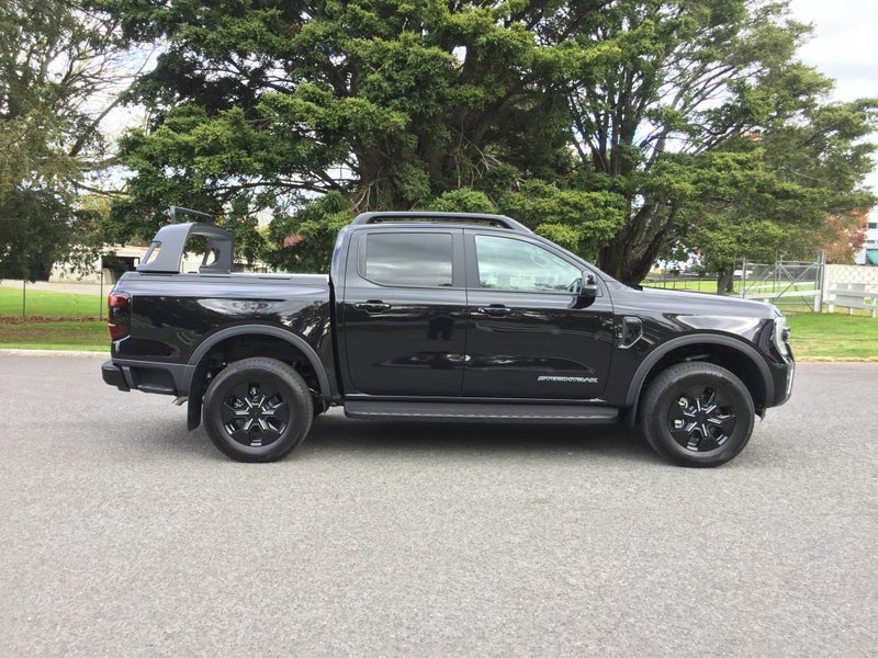 2026 Ford Ranger STORMTRAK 4WD PHEV image 4