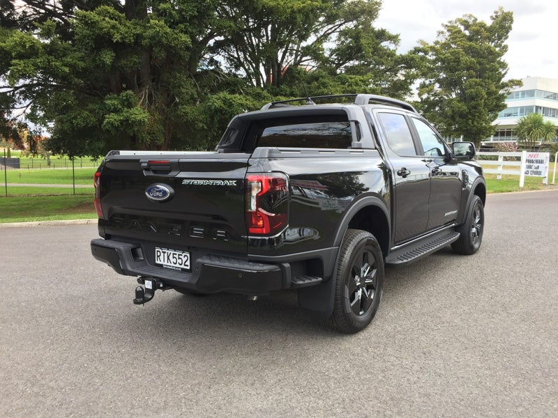 2026 Ford Ranger STORMTRAK 4WD PHEV image 5