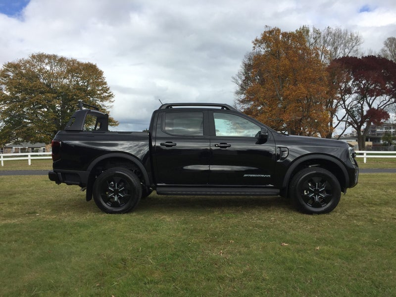 2026 Ford Ranger STORMTRAK 4WD PHEV image 4