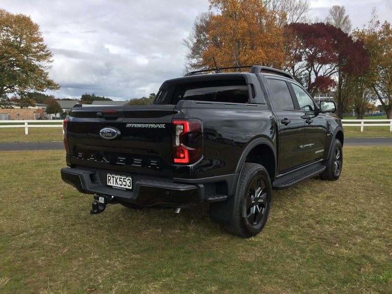 2026 Ford Ranger STORMTRAK 4WD PHEV image 5