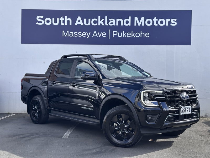 2026 Ford Ranger Stormtrak Hybrid 4x4 image 3