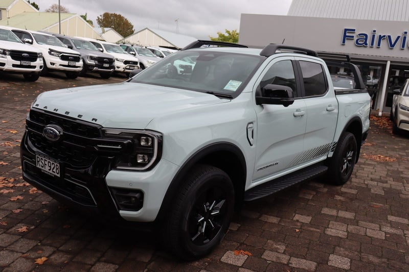 2026 Ford Ranger Stormtrak Phev/4Wd image 3