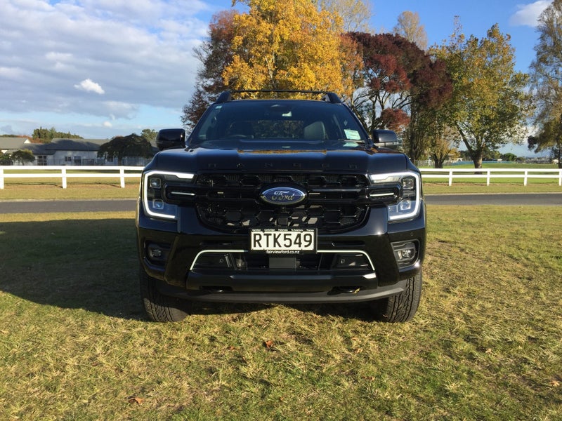 2026 Ford Ranger STORMTRAK PHEV 4x4 image 2