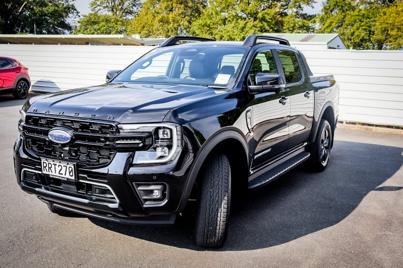2026 Ford Ranger Stormtrak | Plug In Hybrid | 4WD image 3