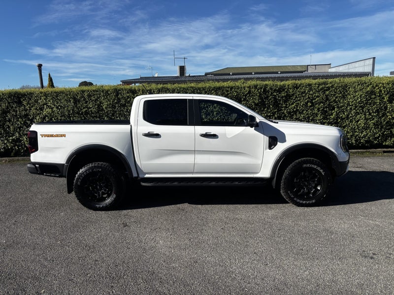 2026 Ford Ranger Tremor 3.0D 4WD image 2