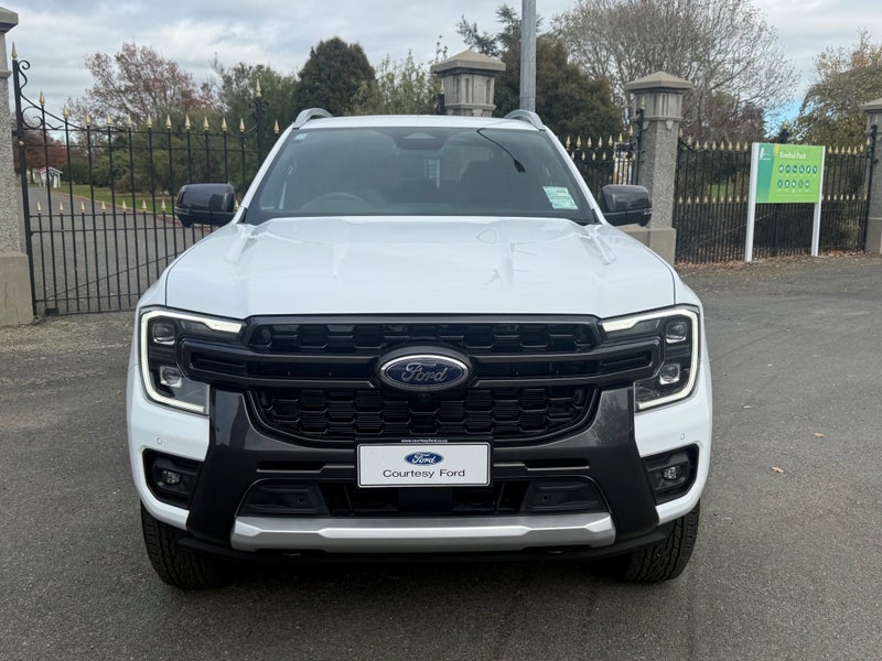 2026 Ford Ranger Wildtrak 2.3 EcoBoost Hybrid image 2