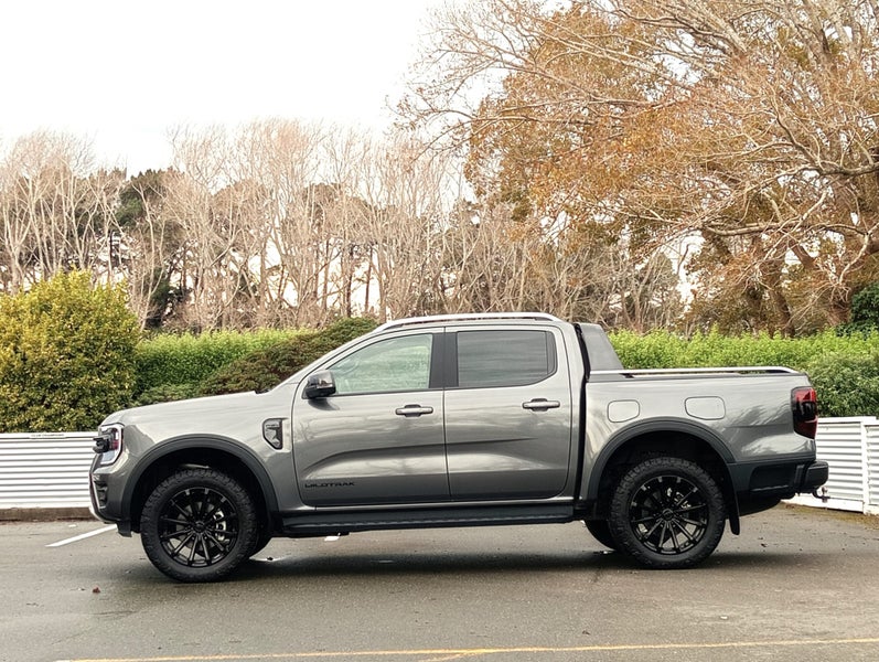 2026 Ford Ranger Wildtrak PHEV 2.3L image 4